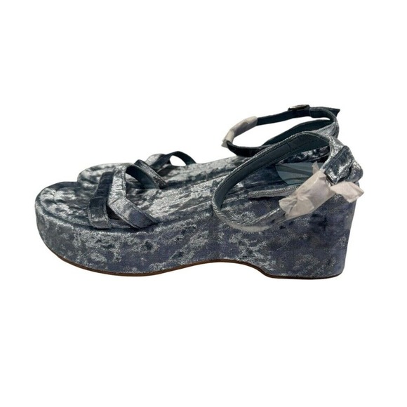 Jeffrey‎ Campbell Women's Blue Activate Crushed Velvet Platform Sandals Size 8 - Picture 1 of 8